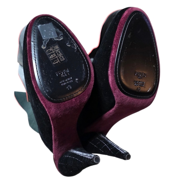 Fendi Black and Burgundy Suede Ruffle Mules - Picture 9 of 15